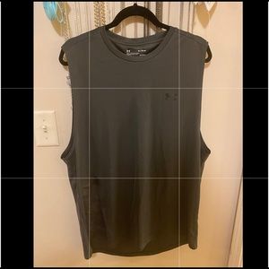 Men’s XL loose Dry fit Muscle shirt. Under Armour. Green/Grayish